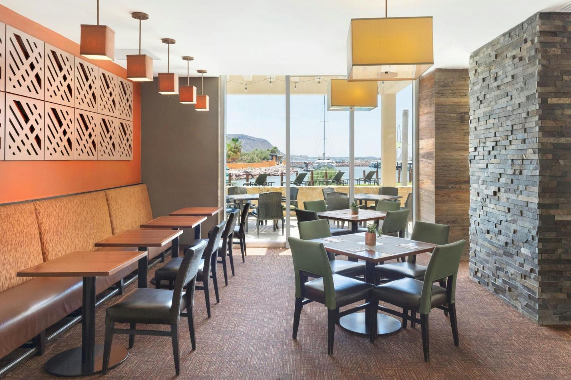 Courtyard By Marriott La Paz Baja California Sur Hotel Exterior foto