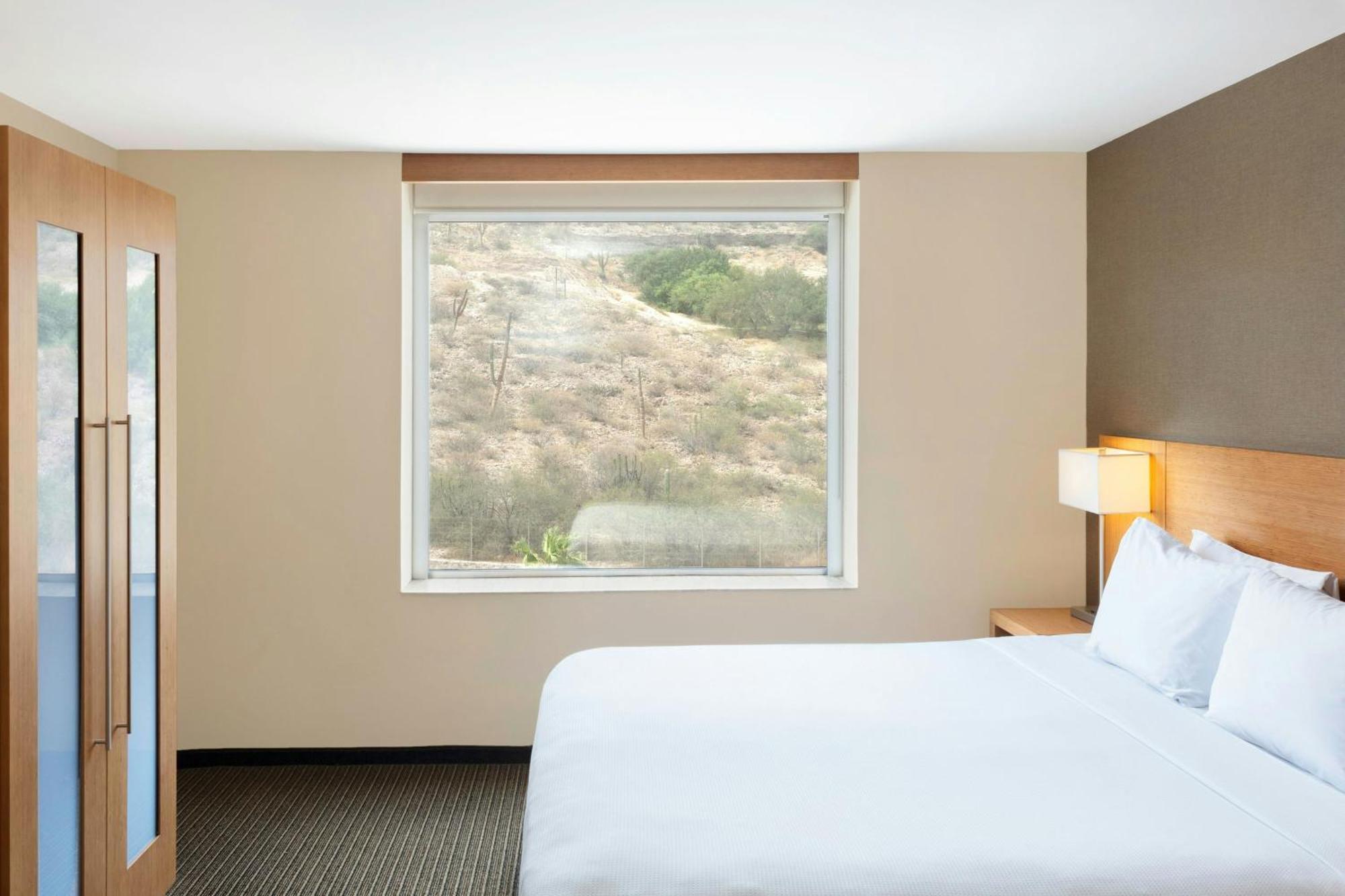 Courtyard By Marriott La Paz Baja California Sur Hotel Exterior foto