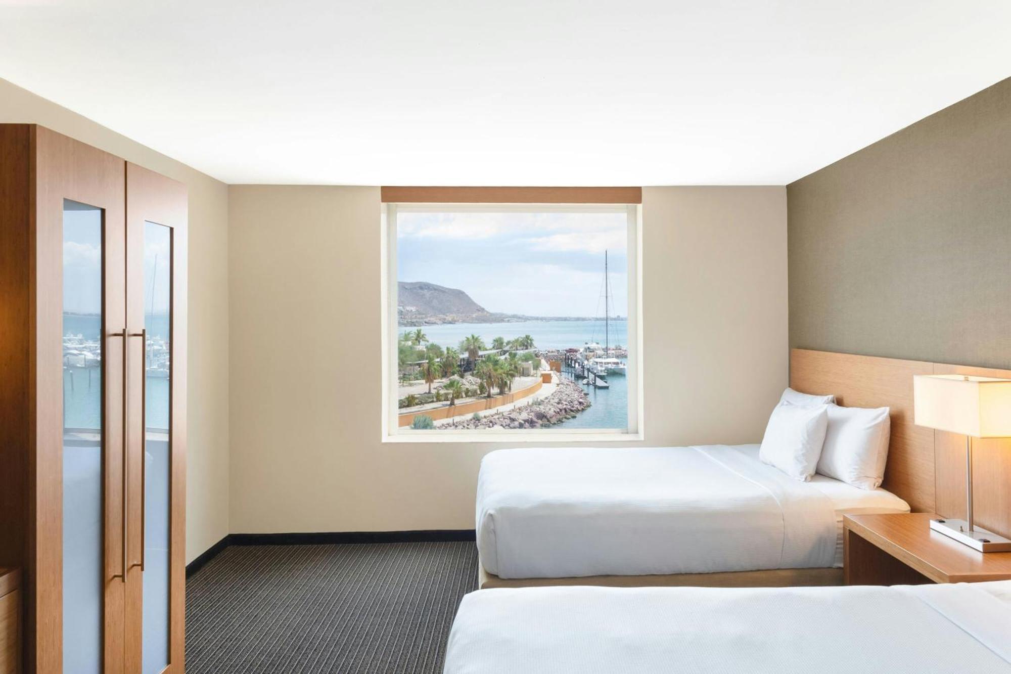 Courtyard By Marriott La Paz Baja California Sur Hotel Exterior foto