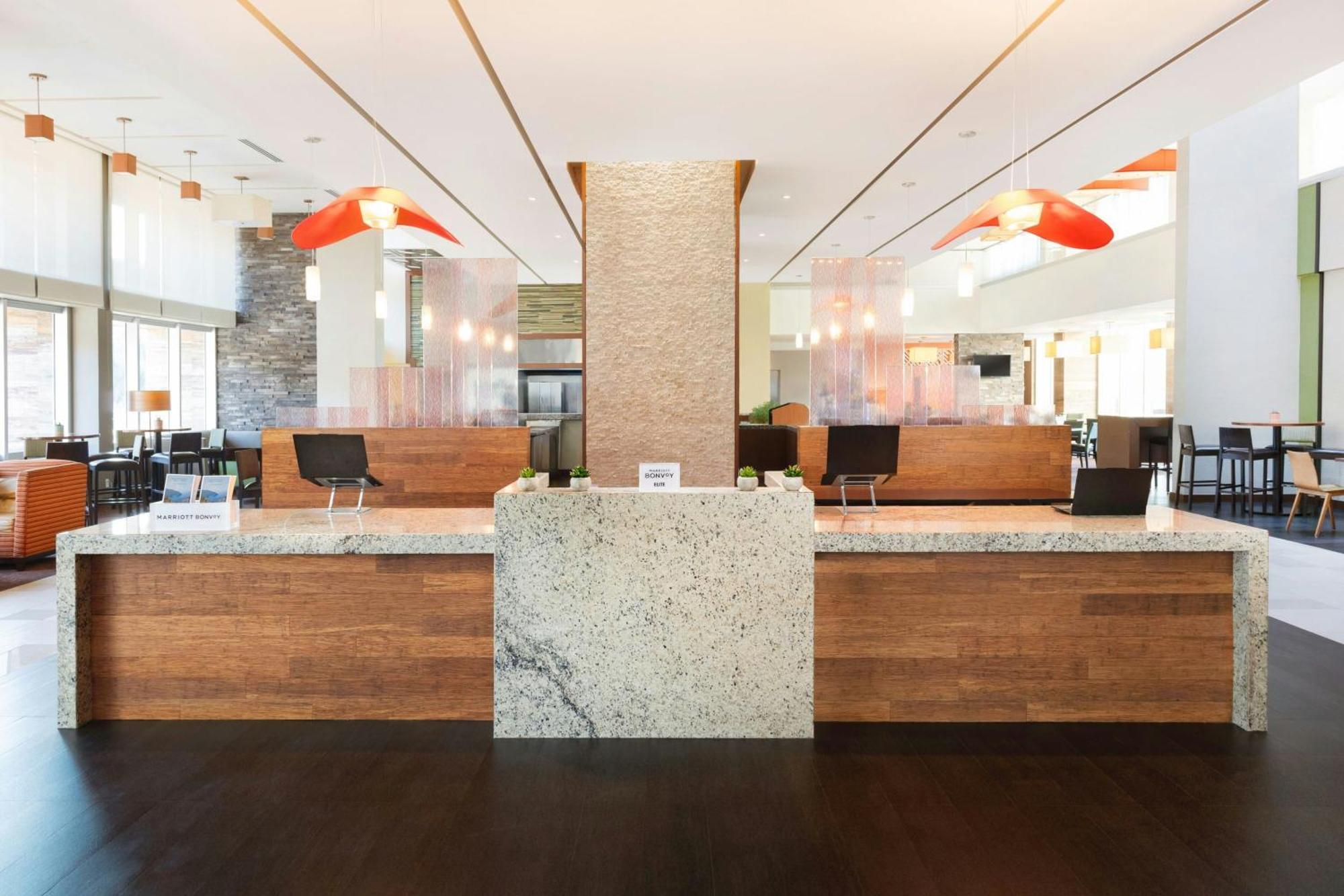 Courtyard By Marriott La Paz Baja California Sur Hotel Exterior foto